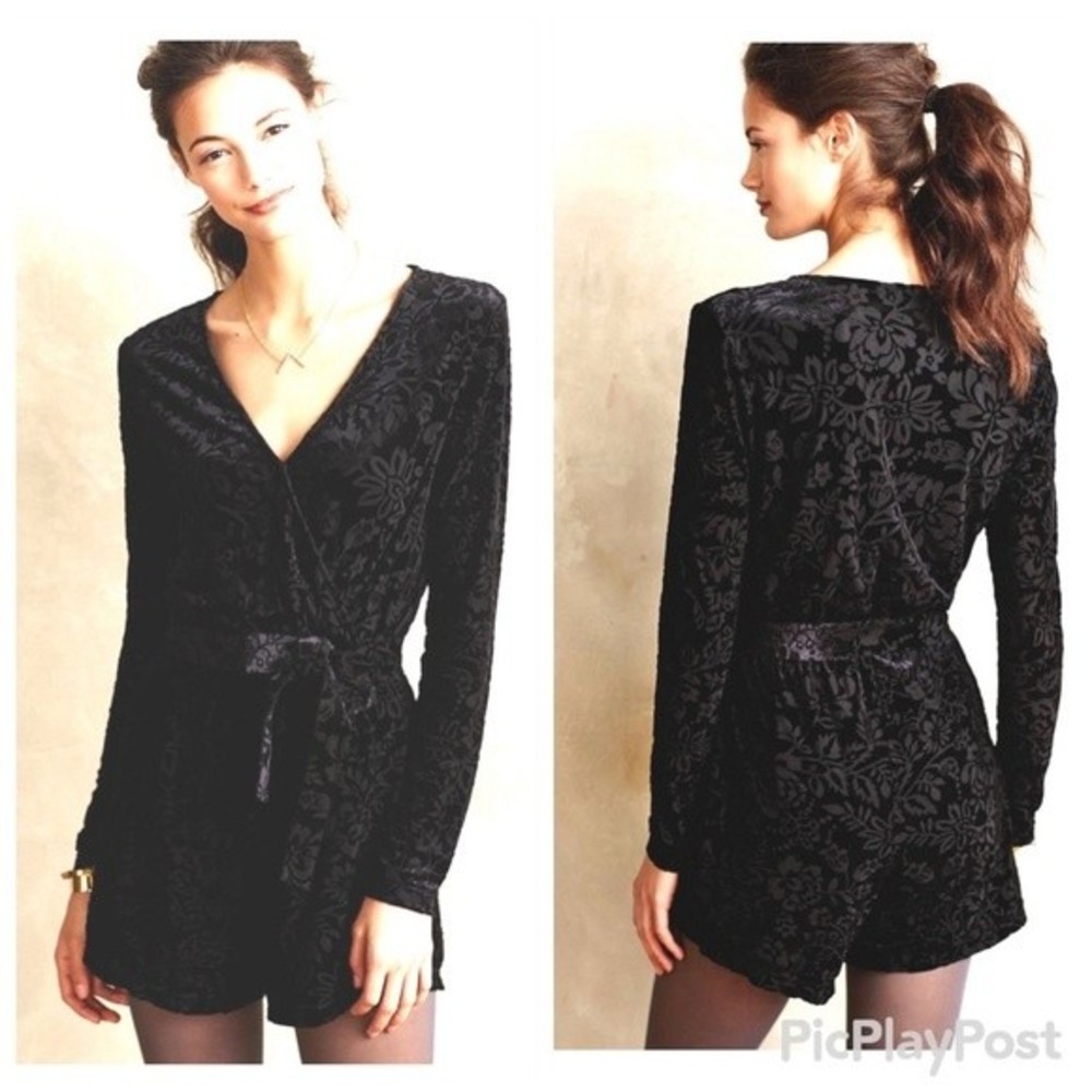 Saylor Velvet Burnout Romper